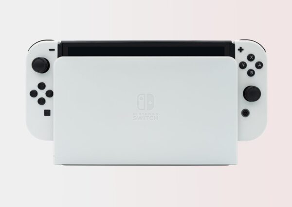 Nintendo Switch OLED - Image 2
